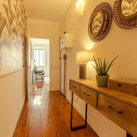 Apartment Sant'ana Lisbon