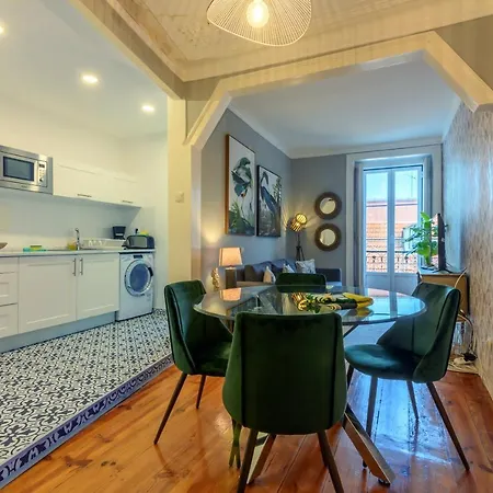 Sant'ana Apartment *
