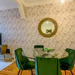 Sant'ana Apartment